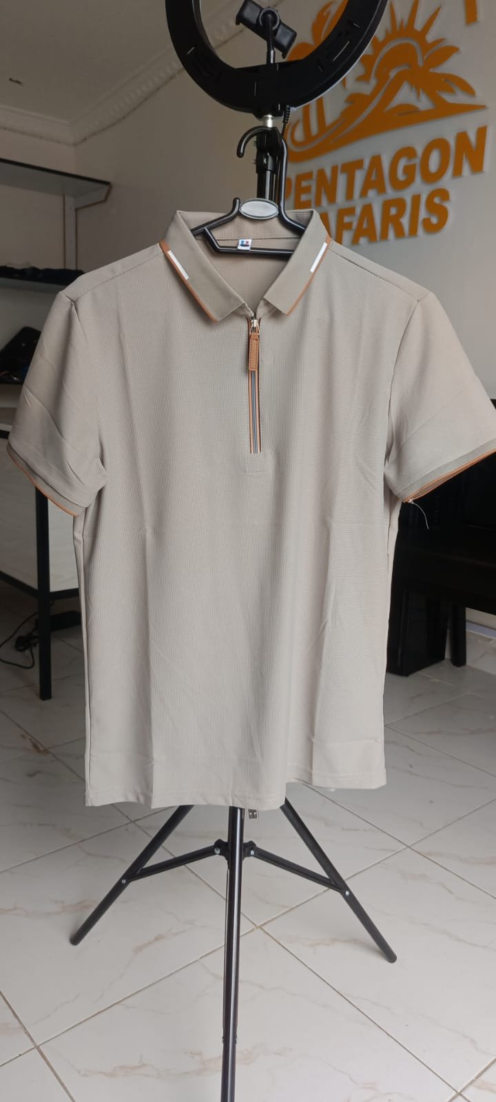 Zipped polo Tshirt