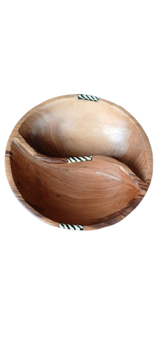 Wooded curved divided plate